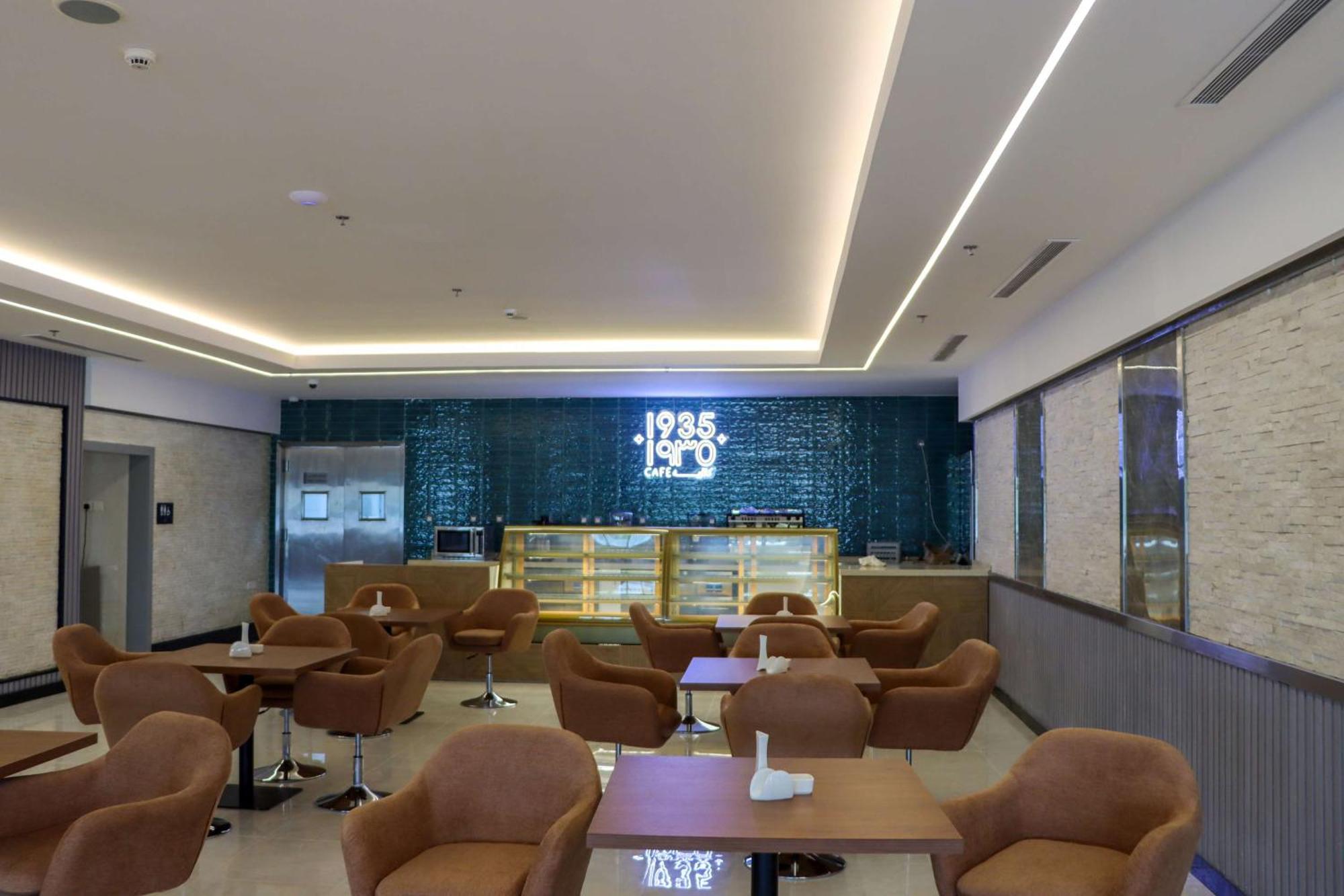 Best Western Plus Jeddah Hotel Madinah Road Eksteriør billede