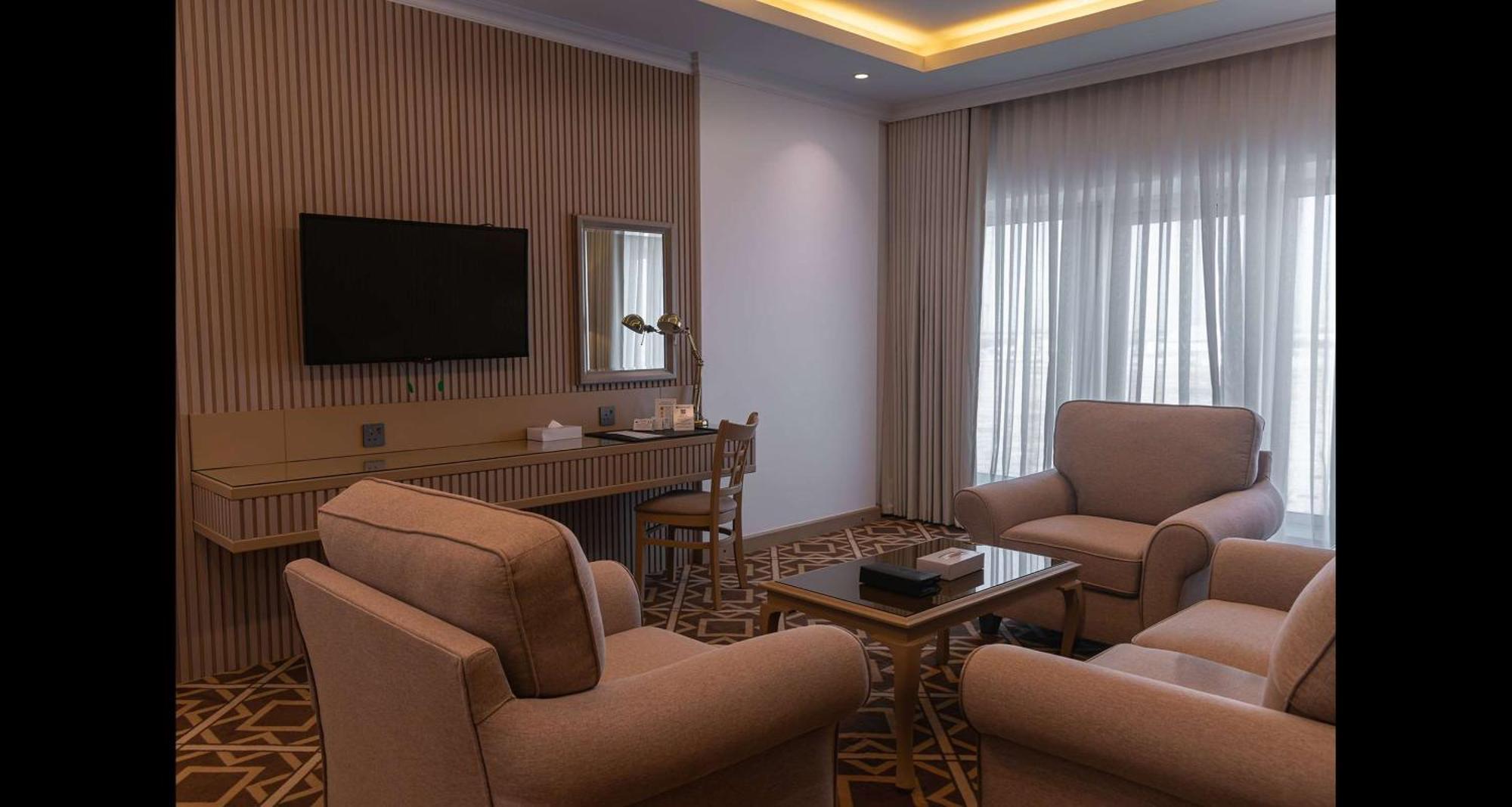 Best Western Plus Jeddah Hotel Madinah Road Eksteriør billede